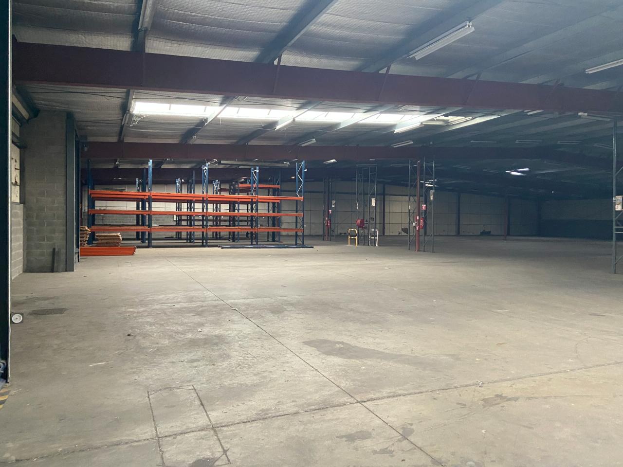 Local d'activité Saint-Quentin-Fallavier 2927m² Vente local d'activité Saint-Quentin-Fallavier Isère OVACT2534180 5